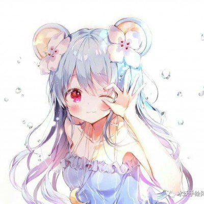7岁女孩自带白刘海